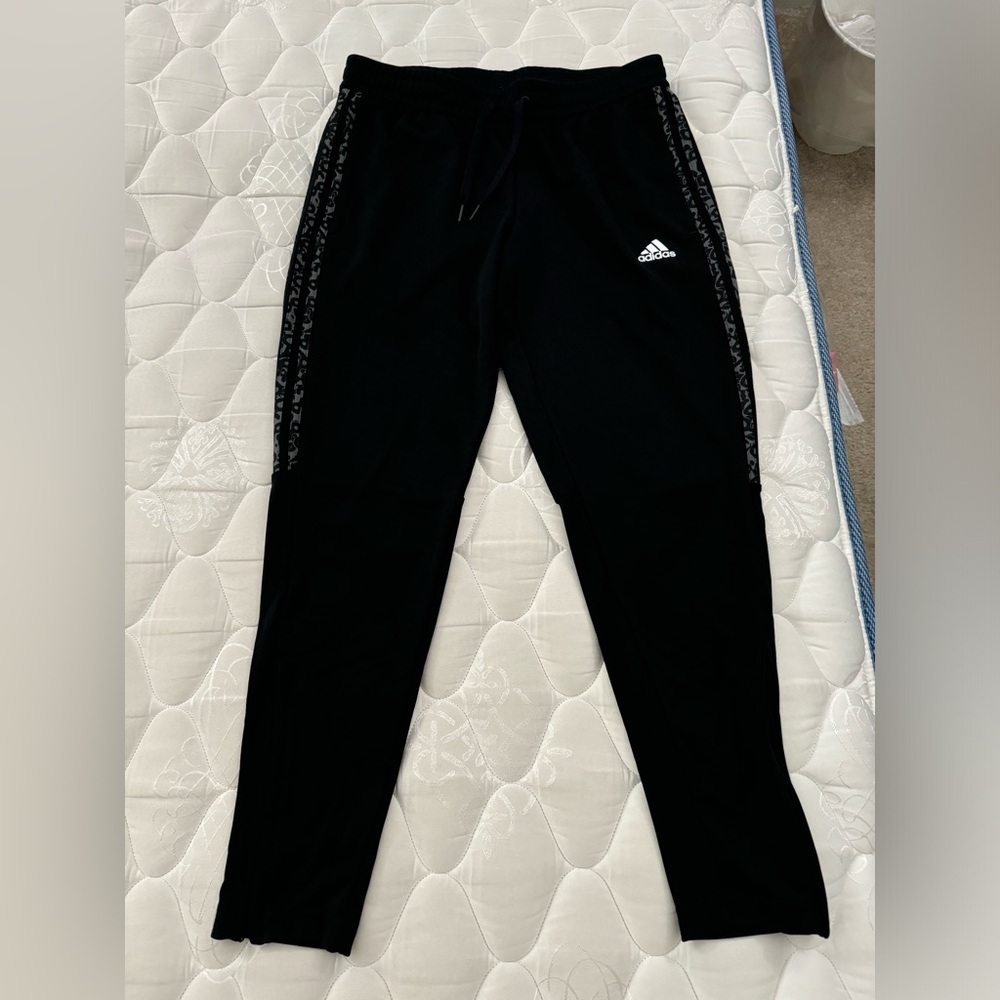 Adidas jogger